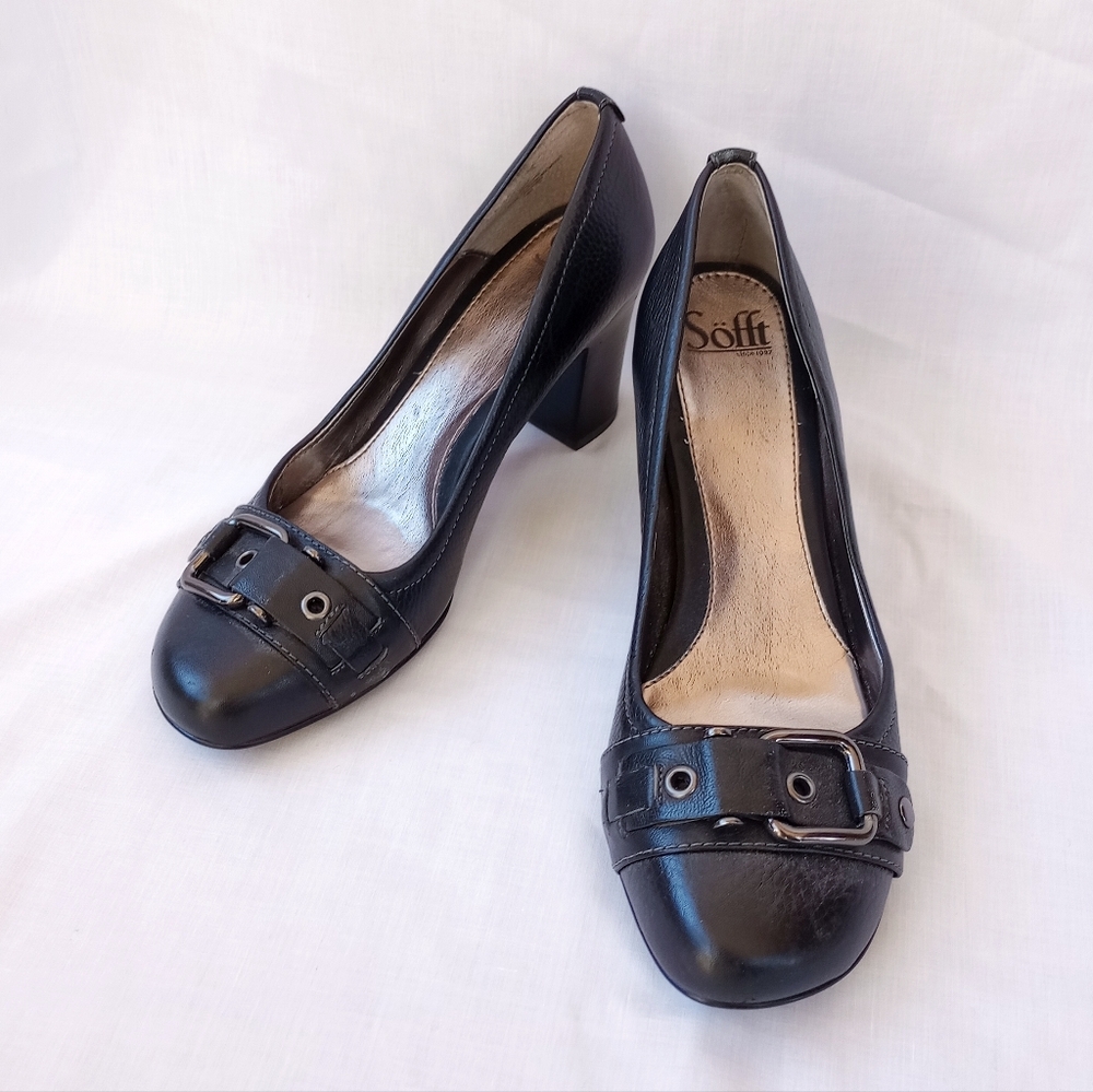 Sofft▪️Black Leather Heel w/ buckle design